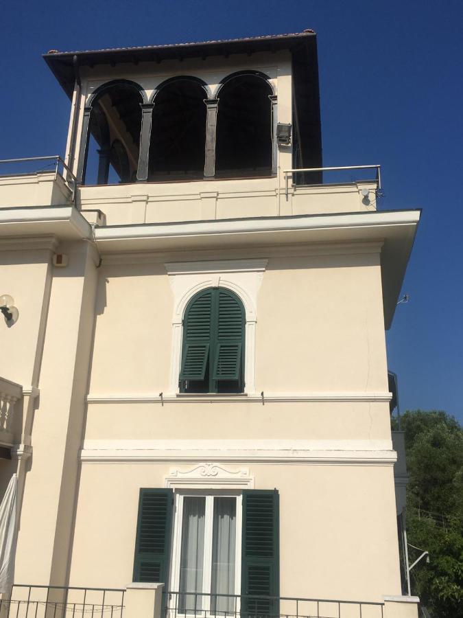 B&B Oasi Regina Pacis Santa Margherita Ligure Exterior foto