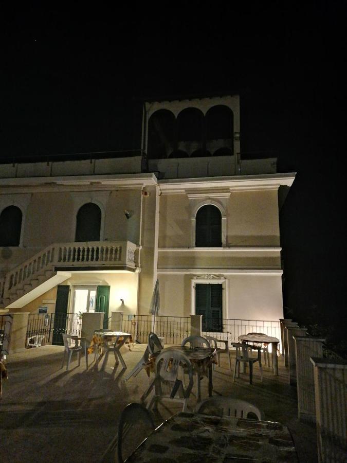 B&B Oasi Regina Pacis Santa Margherita Ligure Exterior foto