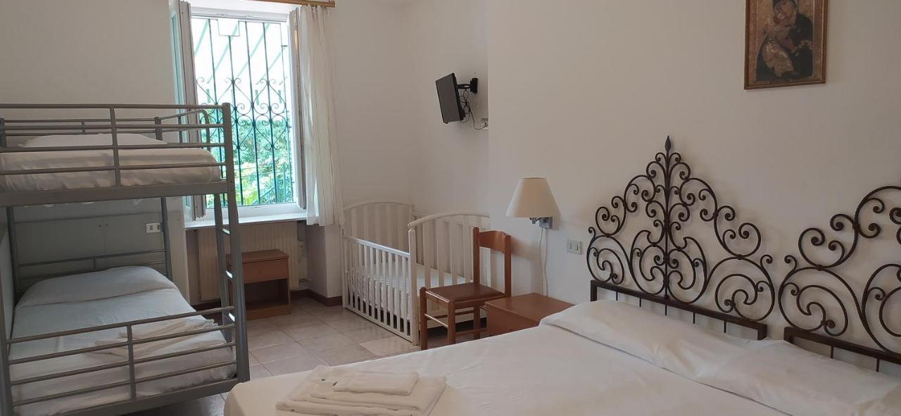 B&B Oasi Regina Pacis Santa Margherita Ligure Exterior foto